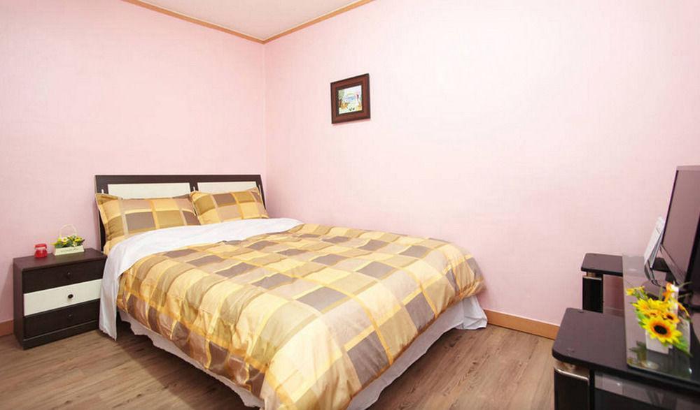 motel Cozy Place In Itaewon Seoul