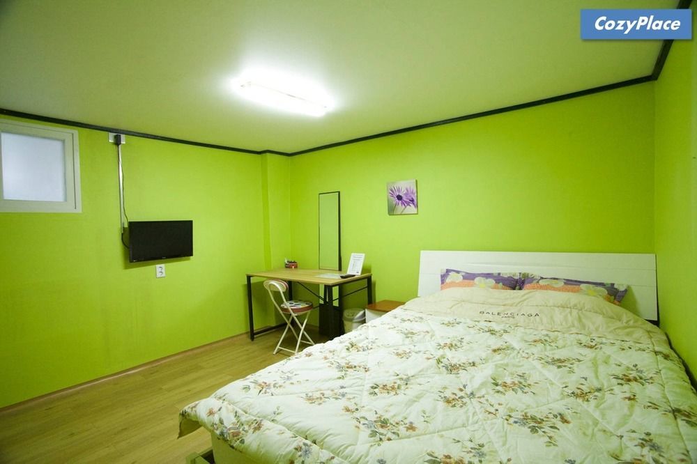 motel Cozy Place In Itaewon